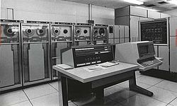 UNIVAC 11O8 COMPUTER 